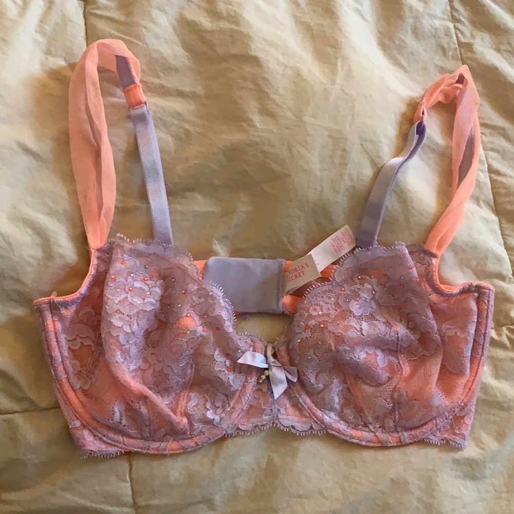 Victoria’s Secret Bra